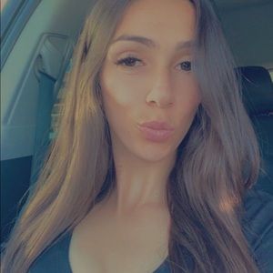 Meet your Posher, Marcela